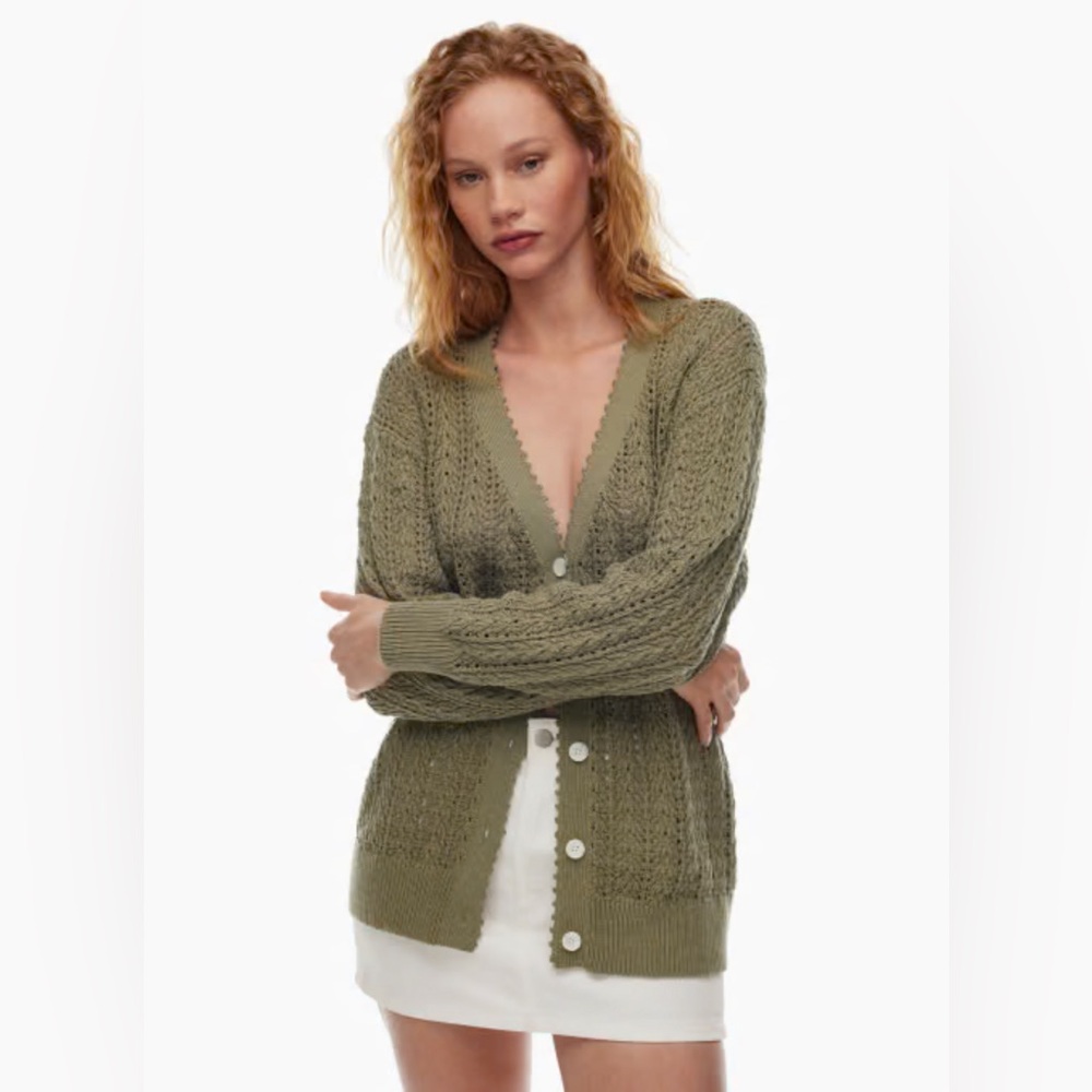 Aritzia Sweater